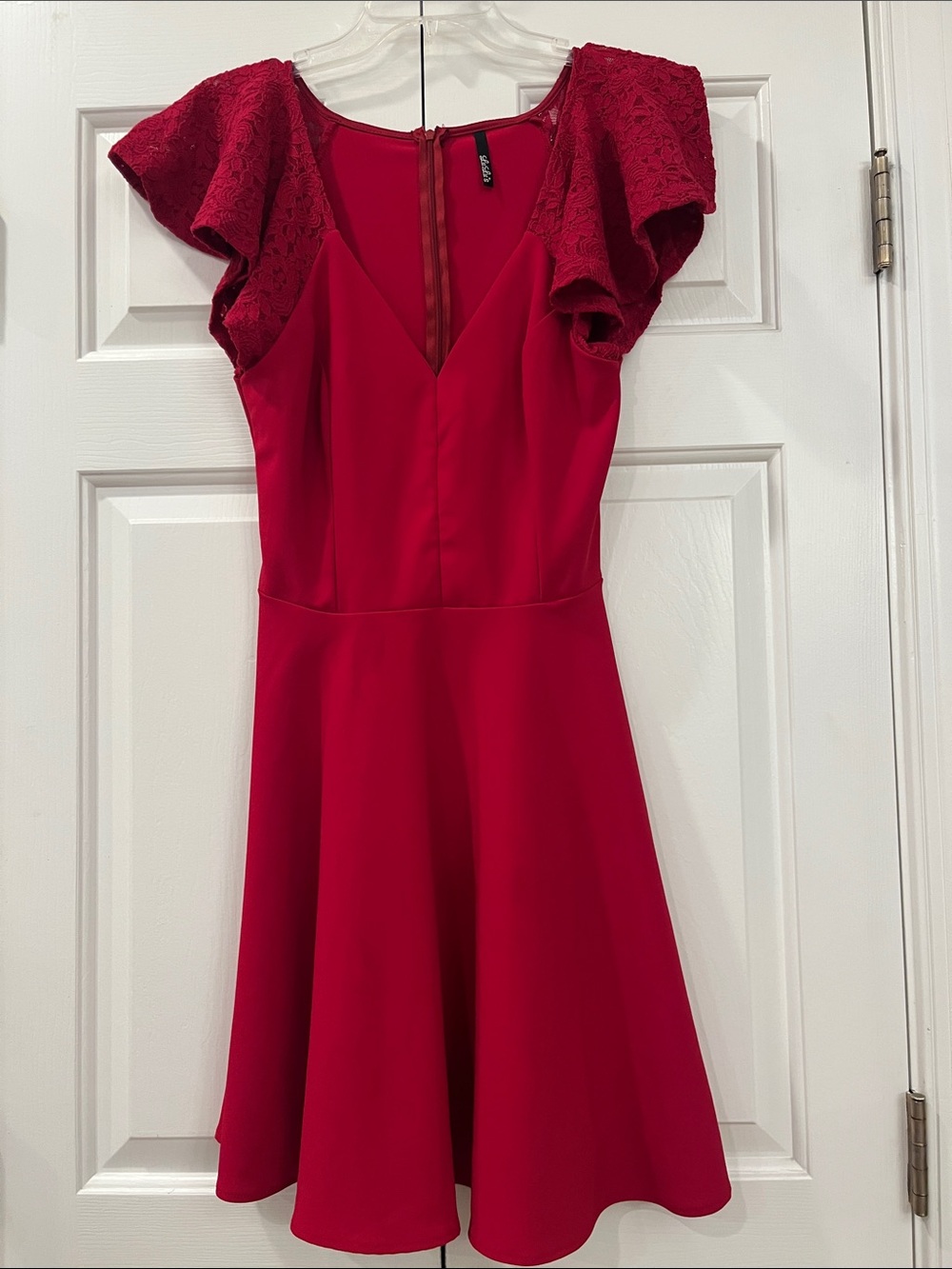 Lulu’s Lace-Sleeve Fit & Flare Dress - Women size S red